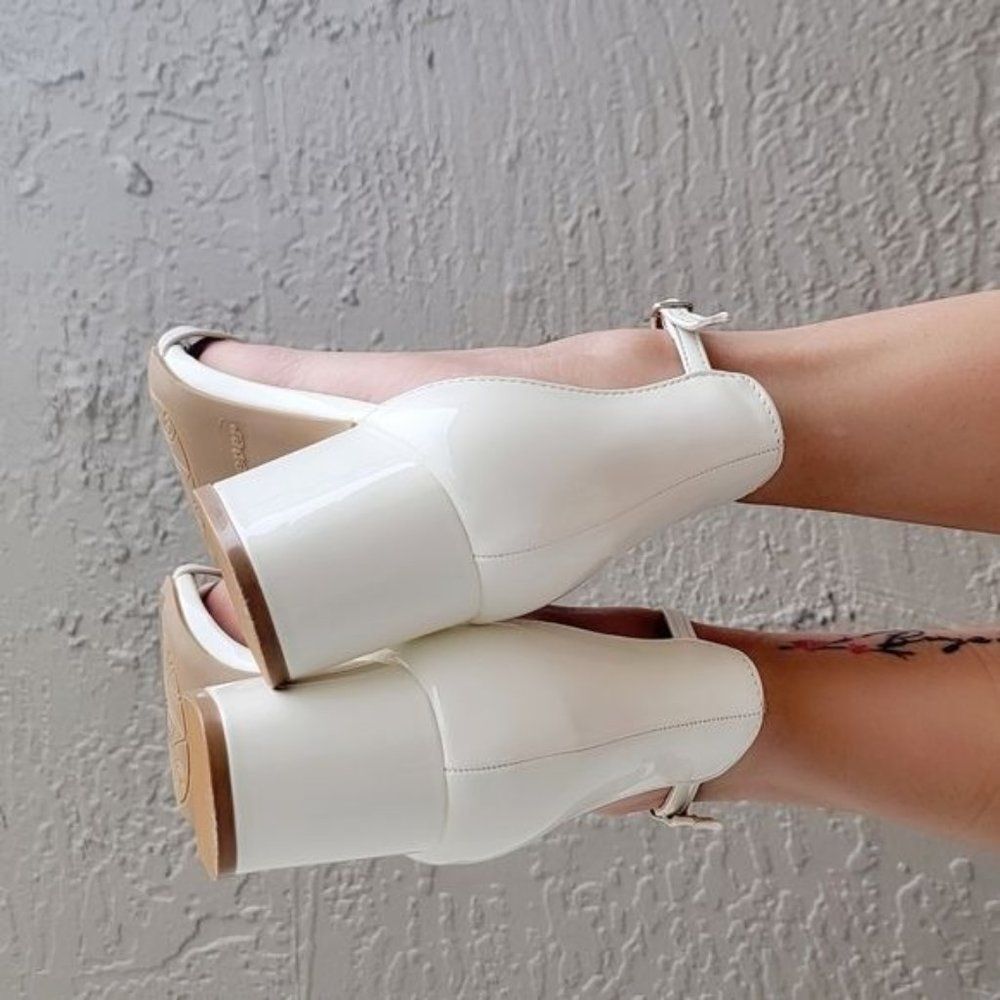 White Ankle Straps Low Chunky Heels Sandals - Picture 3 of 4